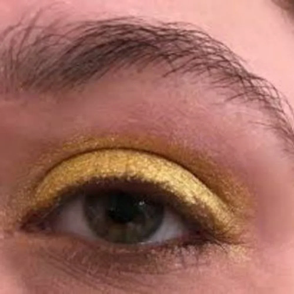 Coloured Raine Eye Shadow Super Star Yellow Gold